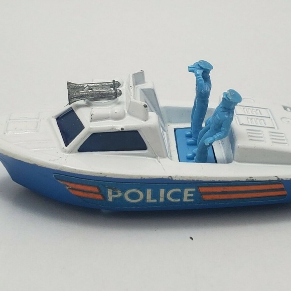 Matchbox N°52 POLICE LAUNGH 1976 BLUE/WHITE - Picture 3 of 6